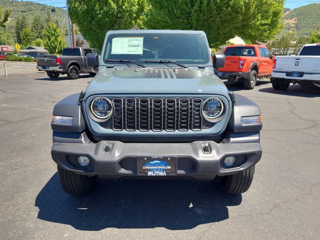 new 2025 Jeep Wrangler car, priced at $44,256