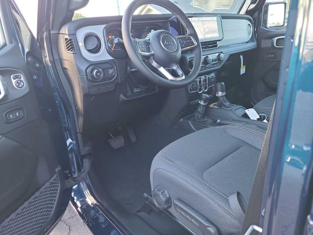 new 2025 Jeep Wrangler car, priced at $55,999