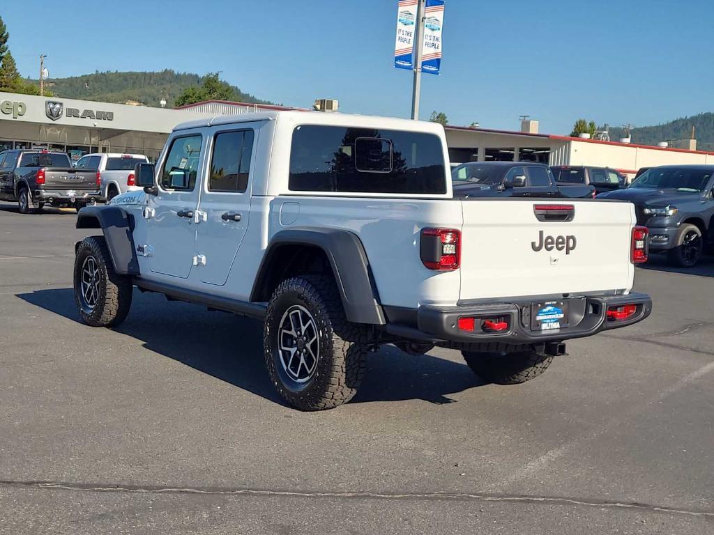 new 2025 Jeep Gladiator car, priced at $52,229