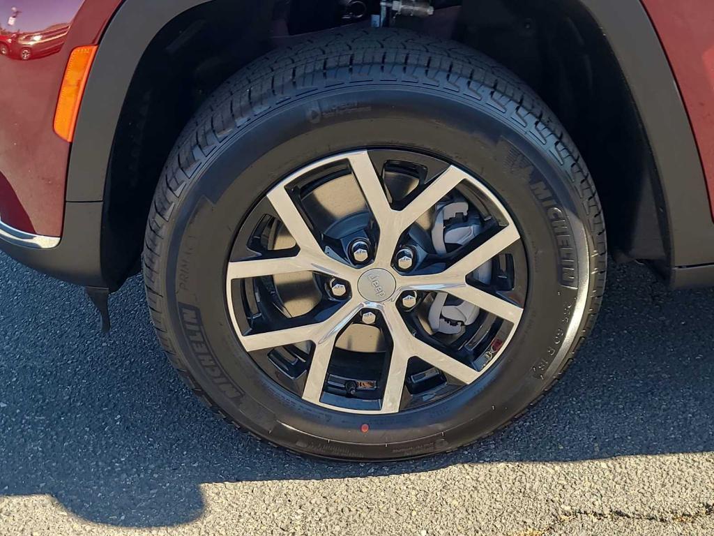 new 2025 Jeep Grand Cherokee L car, priced at $52,855