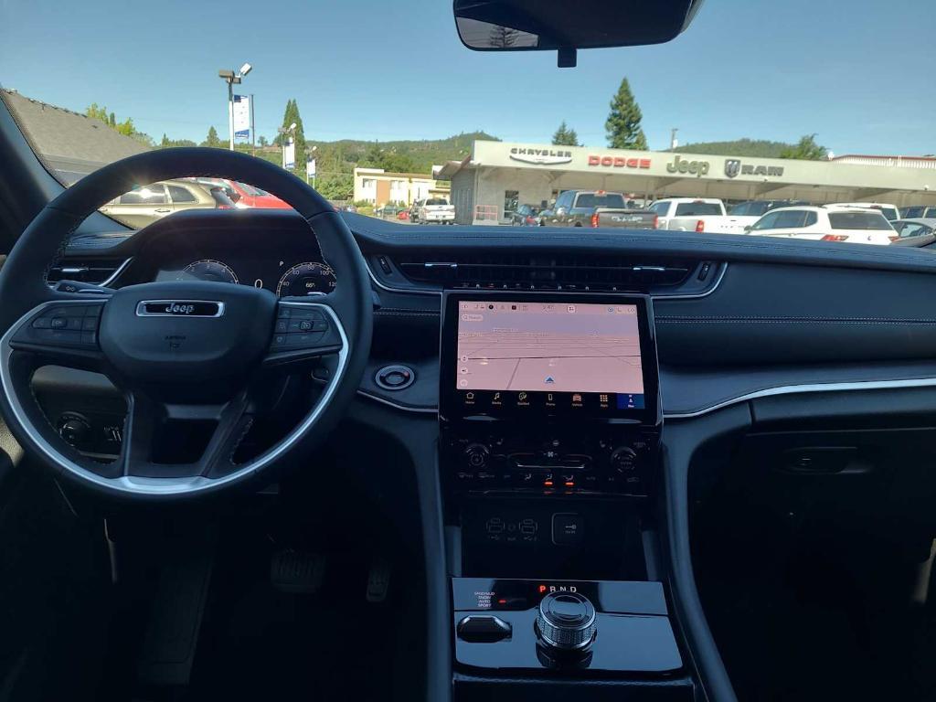 new 2025 Jeep Grand Cherokee L car, priced at $52,855