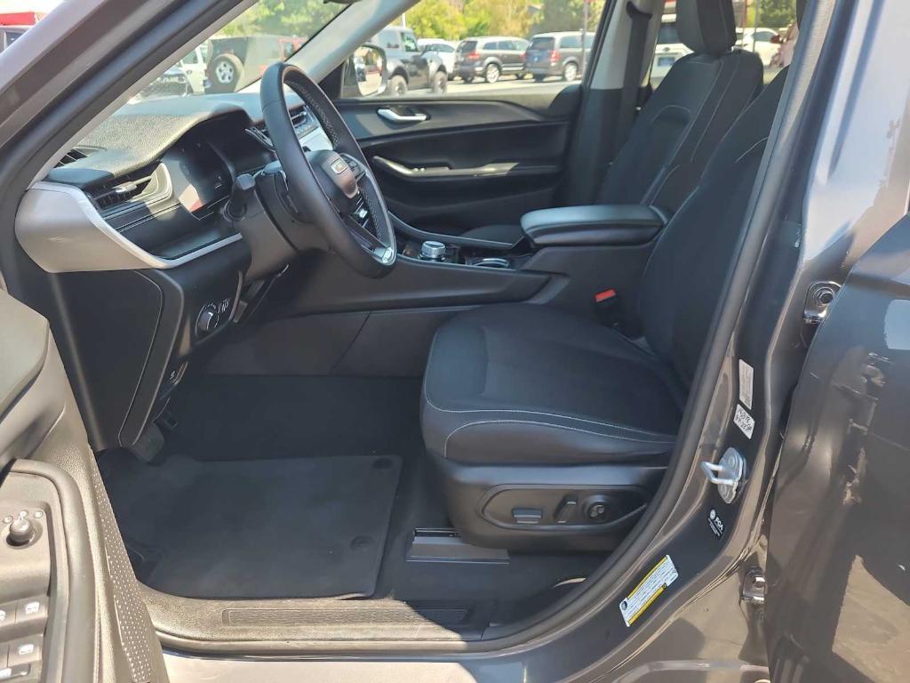 used 2023 Jeep Grand Cherokee L car, priced at $29,348