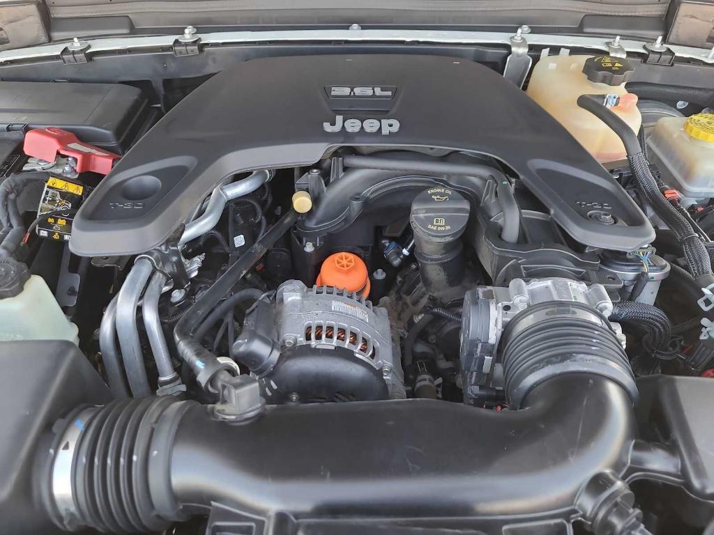 used 2020 Jeep Wrangler Unlimited car, priced at $38,270