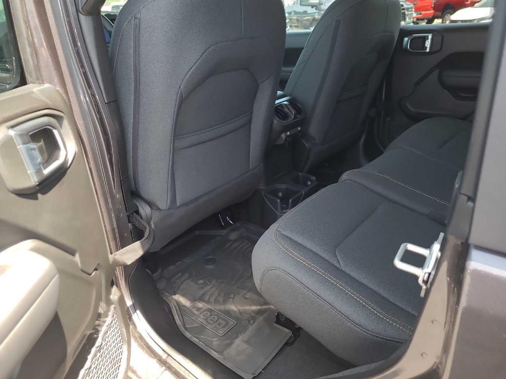 new 2025 Jeep Wrangler car, priced at $44,245