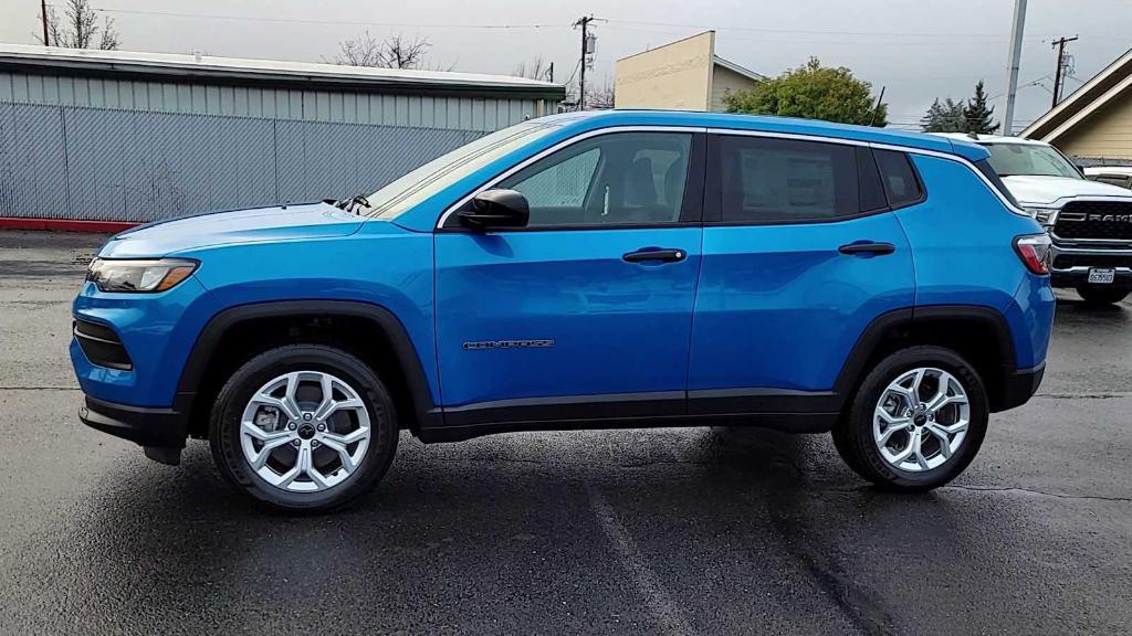 new 2025 Jeep Compass car, priced at $25,999