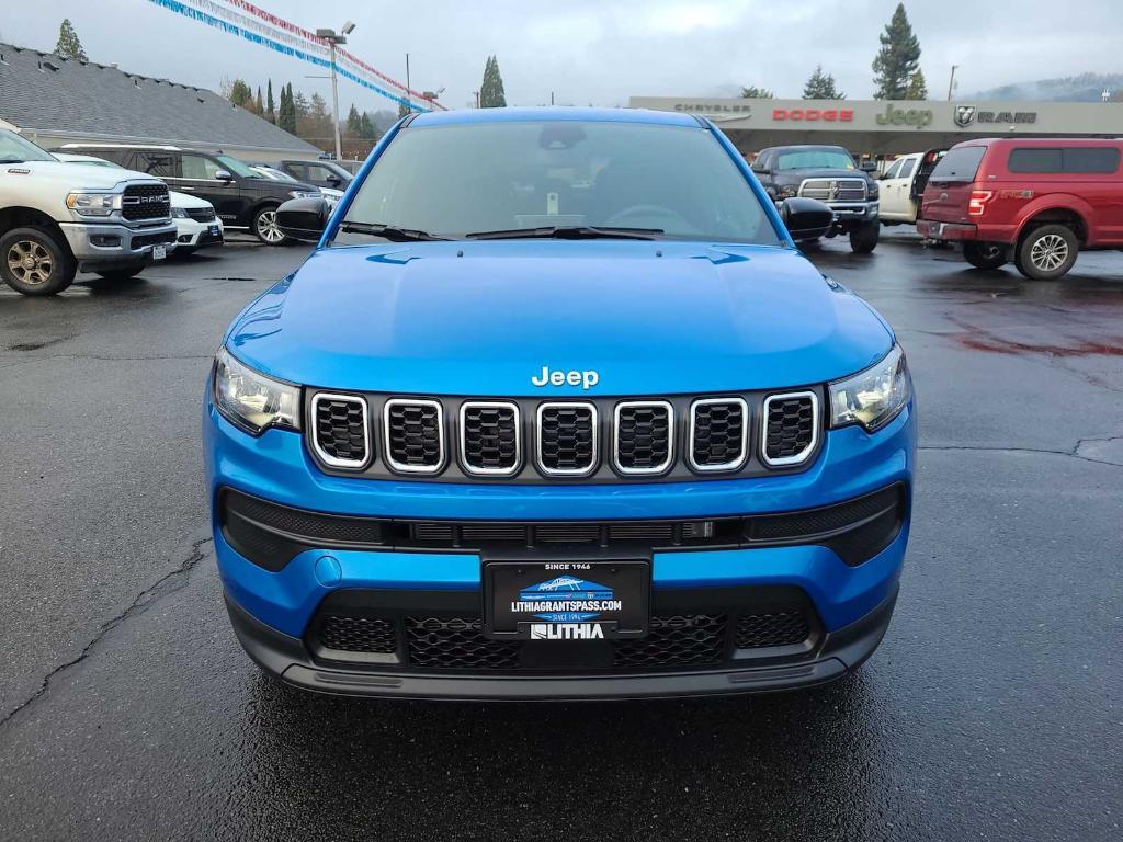 new 2025 Jeep Compass car, priced at $25,999