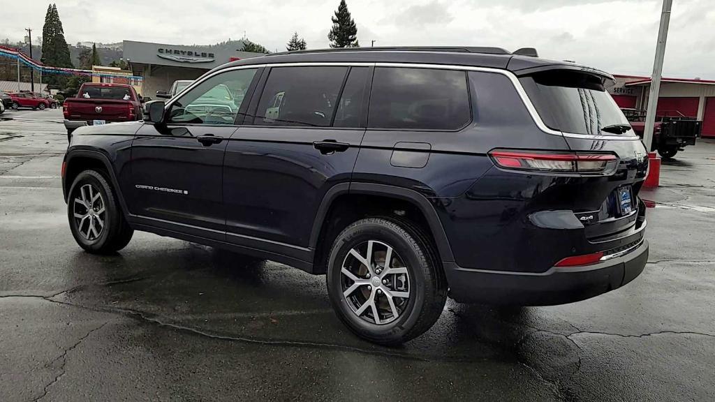 new 2024 Jeep Grand Cherokee L car, priced at $49,999