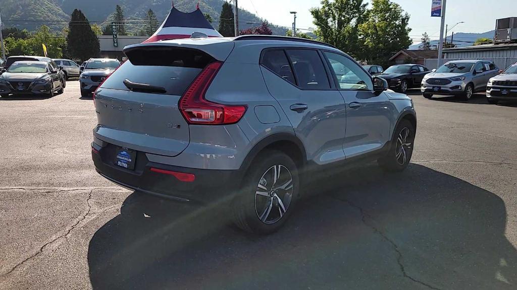 used 2024 Volvo XC40 car, priced at $32,596
