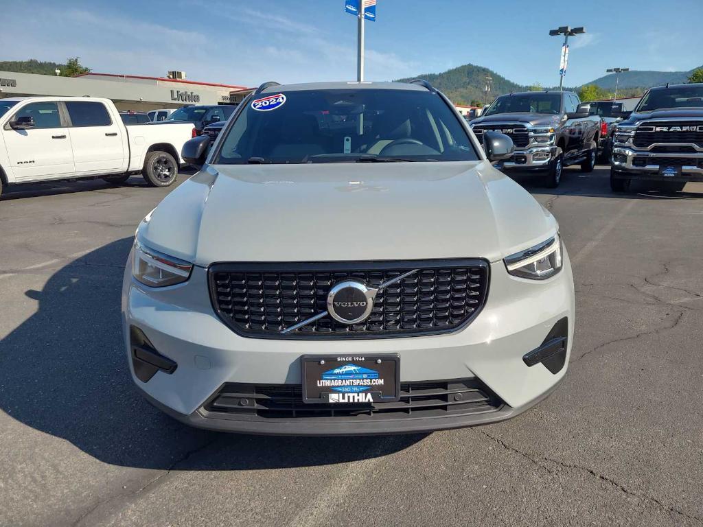 used 2024 Volvo XC40 car, priced at $32,596