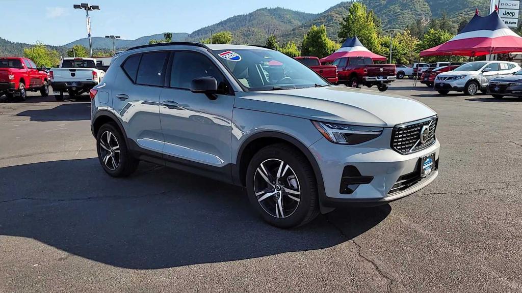 used 2024 Volvo XC40 car, priced at $32,596