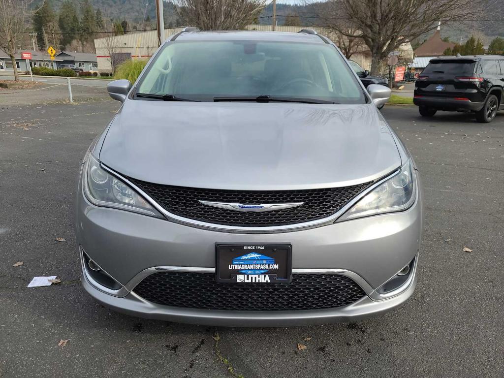 used 2019 Chrysler Pacifica car, priced at $15,229