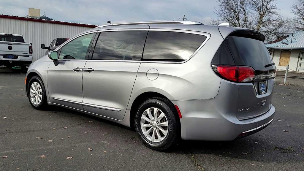 used 2019 Chrysler Pacifica car, priced at $15,229