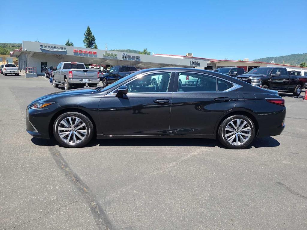 used 2021 Lexus ES 350 car, priced at $33,770