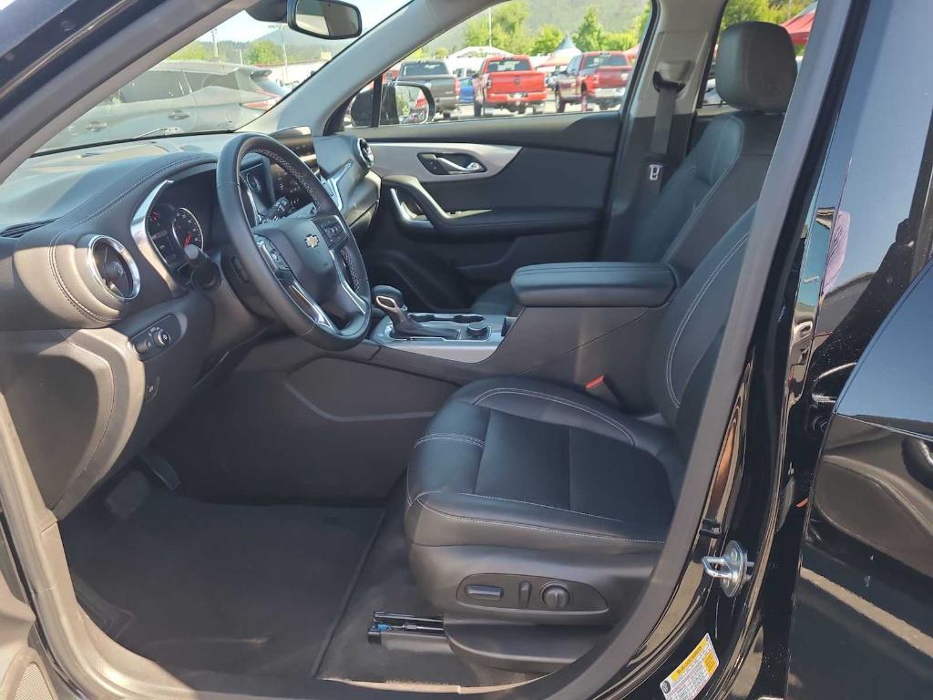 used 2024 Chevrolet Blazer car, priced at $31,972