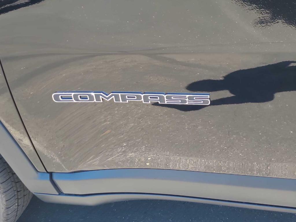 new 2025 Jeep Compass car, priced at $27,057
