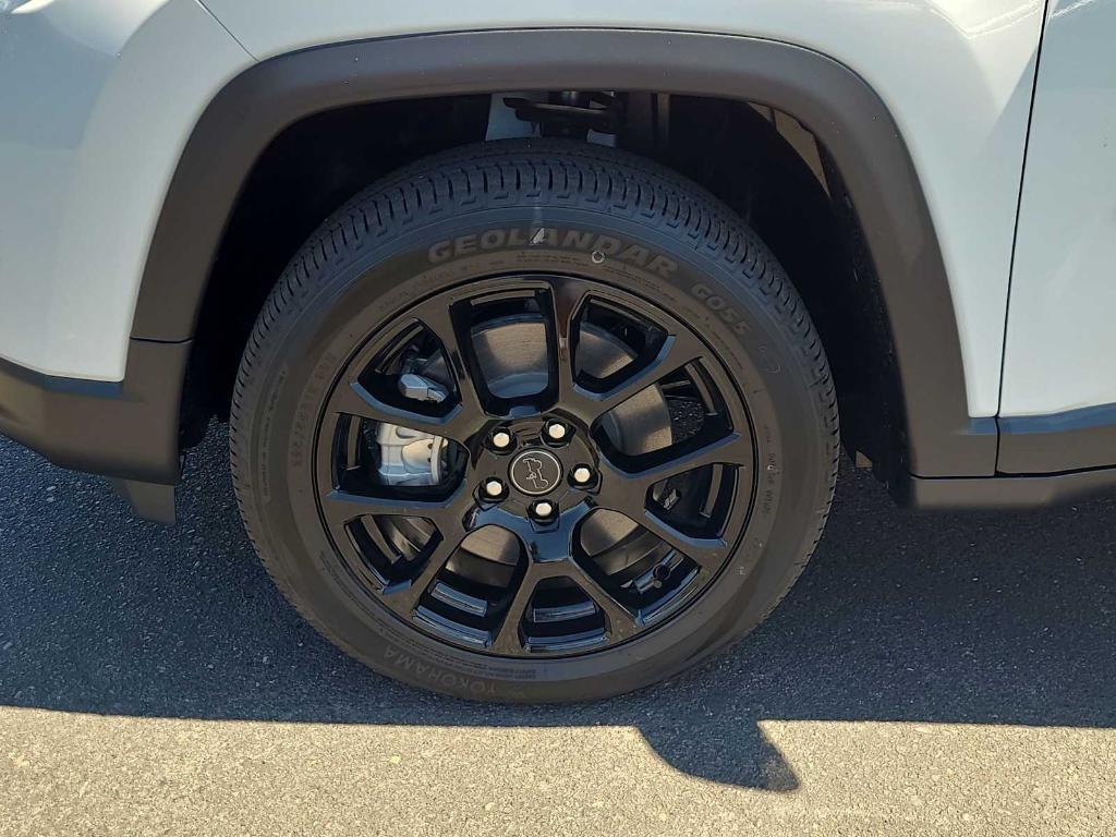 new 2025 Jeep Compass car, priced at $28,345