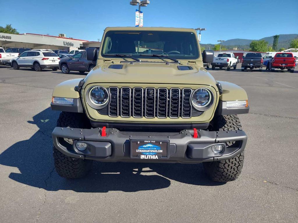 new 2025 Jeep Wrangler car, priced at $58,035