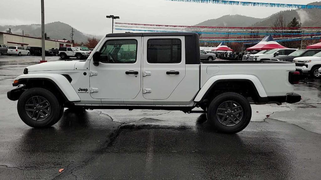 used 2024 Jeep Gladiator car, priced at $42,834