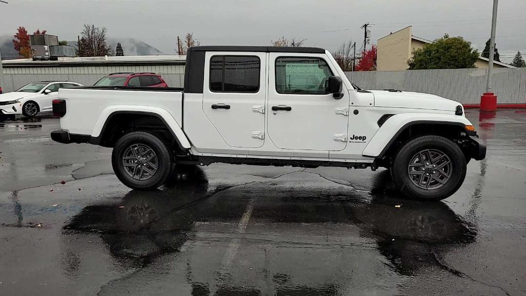 used 2024 Jeep Gladiator car, priced at $42,834