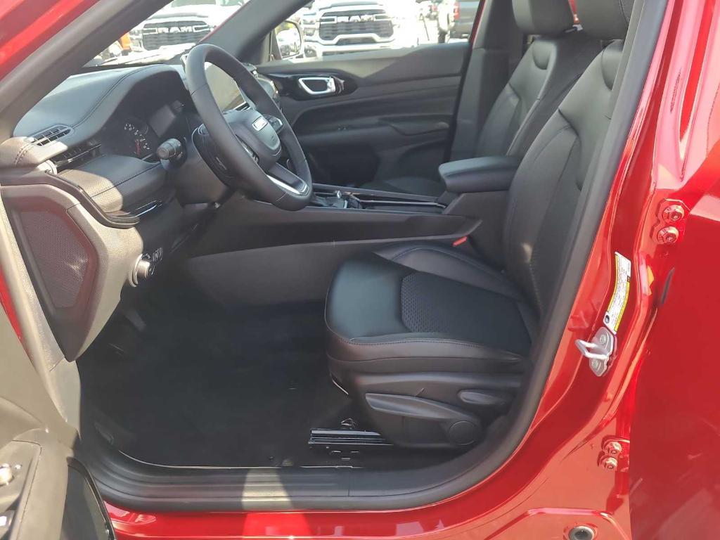 new 2025 Jeep Compass car, priced at $28,893