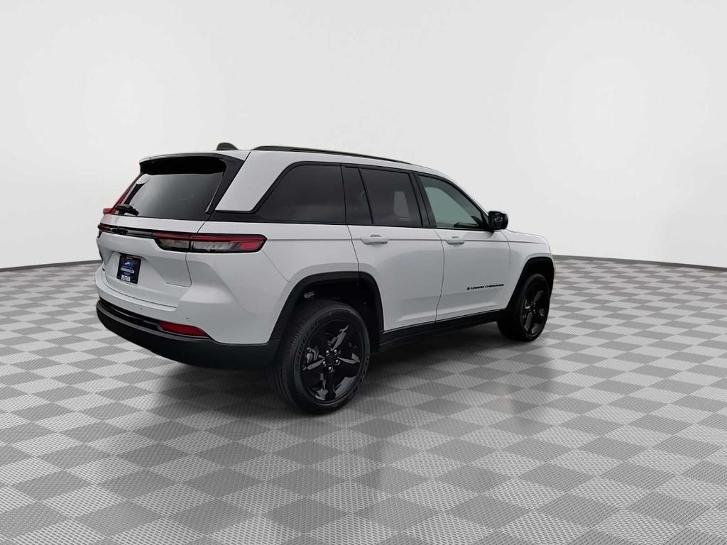 new 2025 Jeep Grand Cherokee car, priced at $39,089