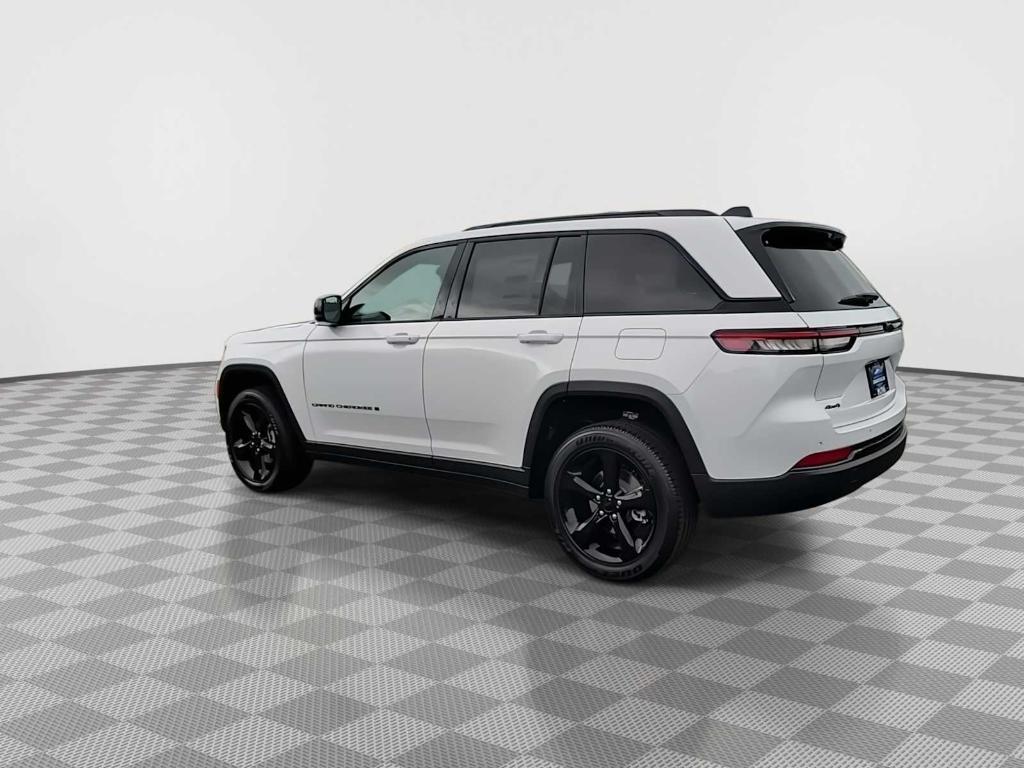 new 2025 Jeep Grand Cherokee car, priced at $39,089