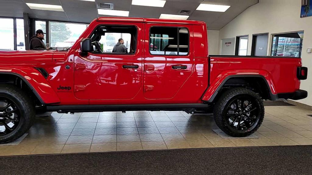 new 2025 Jeep Gladiator car, priced at $41,999