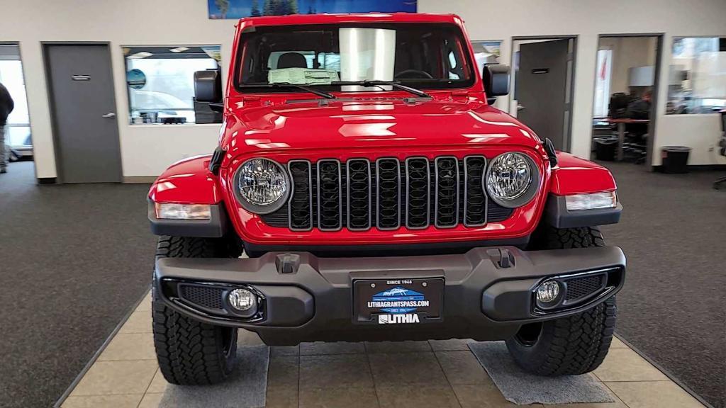 new 2025 Jeep Gladiator car, priced at $41,999