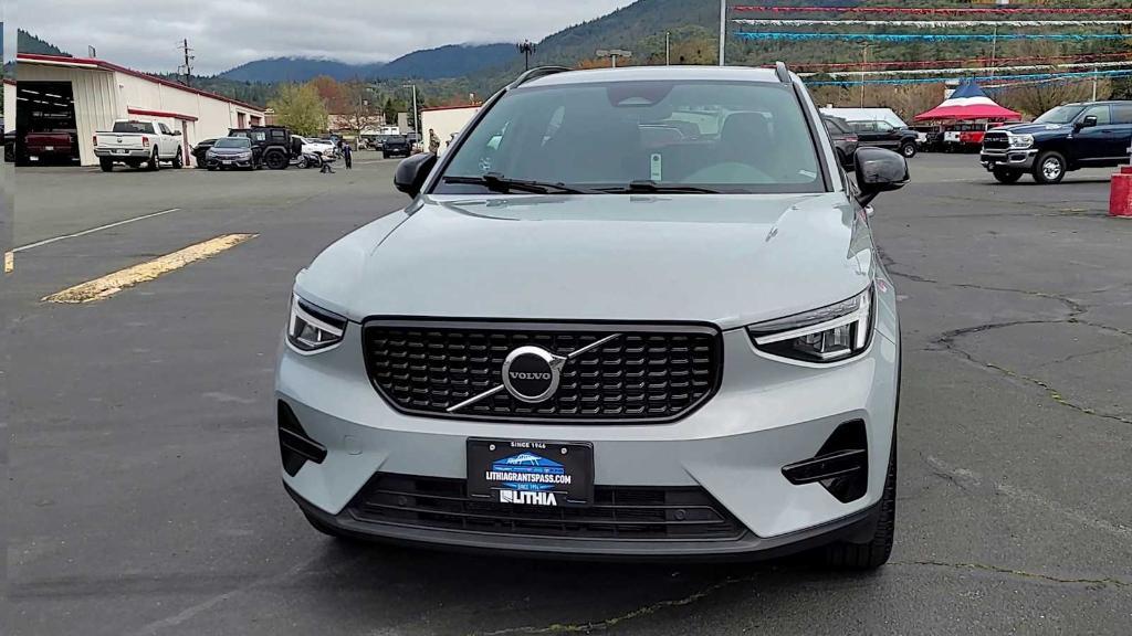 used 2024 Volvo XC40 car, priced at $30,784