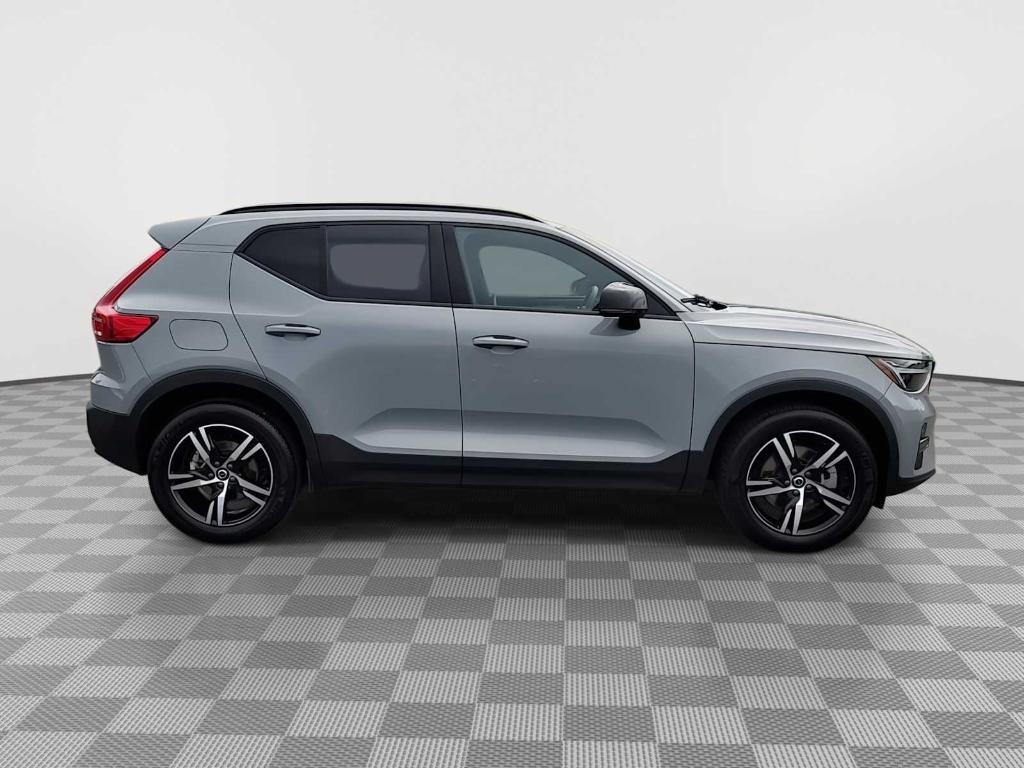 used 2024 Volvo XC40 car, priced at $33,648
