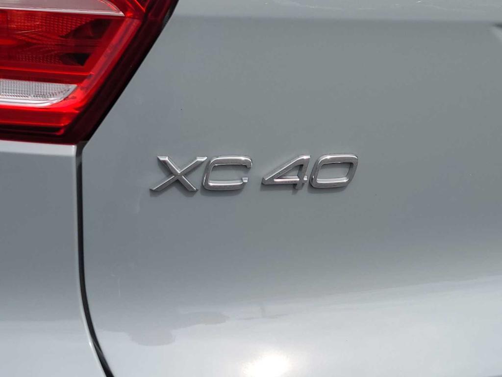 used 2024 Volvo XC40 car, priced at $30,784