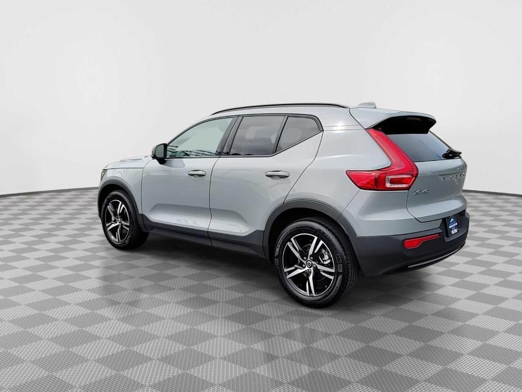 used 2024 Volvo XC40 car, priced at $33,648