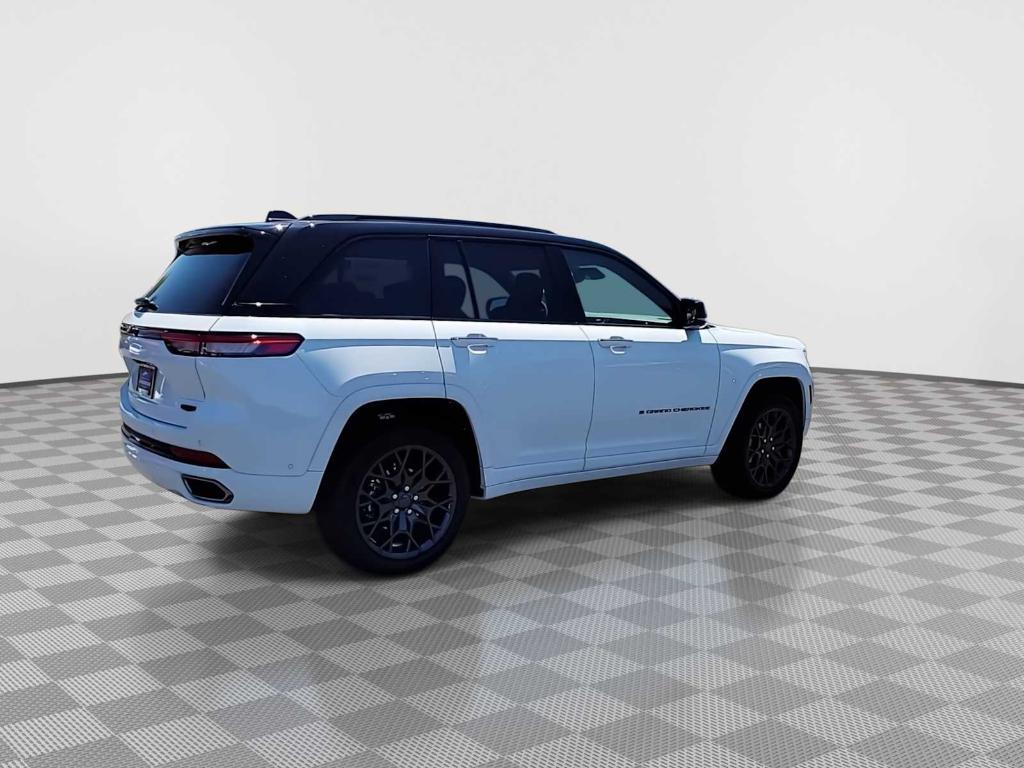 new 2025 Jeep Grand Cherokee car, priced at $59,456
