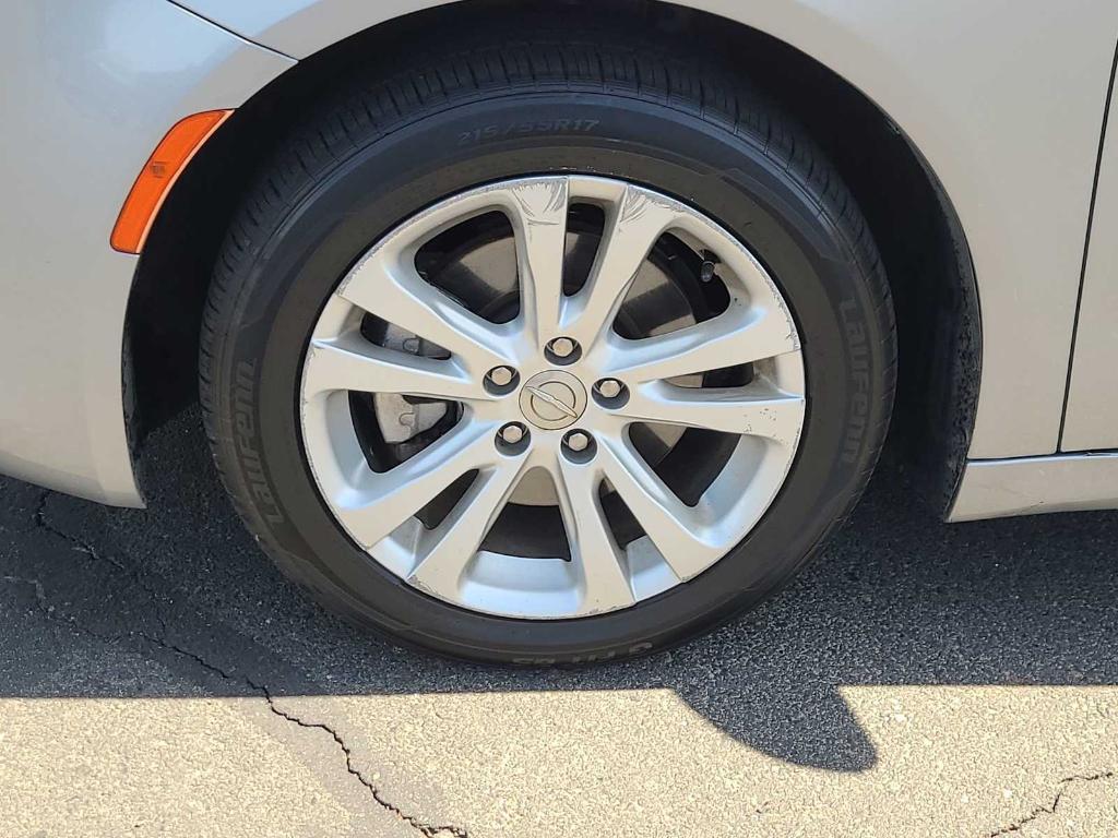 used 2015 Chrysler 200 car, priced at $7,998