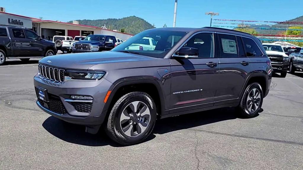 new 2024 Jeep Grand Cherokee 4xe car, priced at $57,999