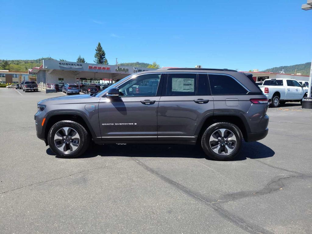 new 2024 Jeep Grand Cherokee 4xe car, priced at $57,999