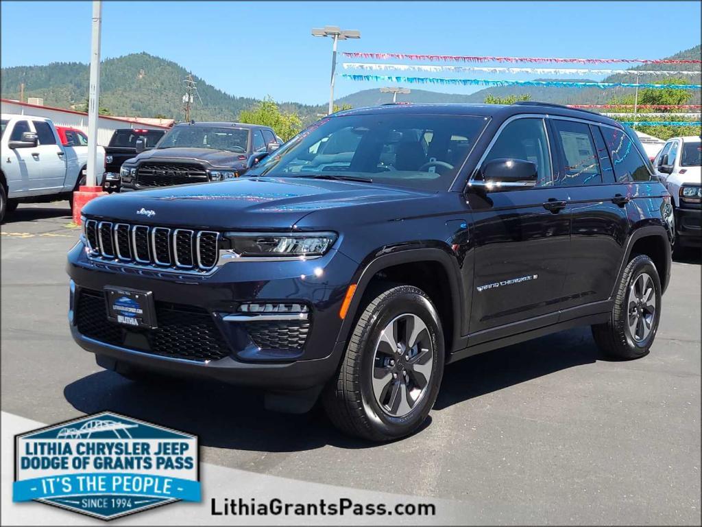 new 2024 Jeep Grand Cherokee 4xe car, priced at $59,999