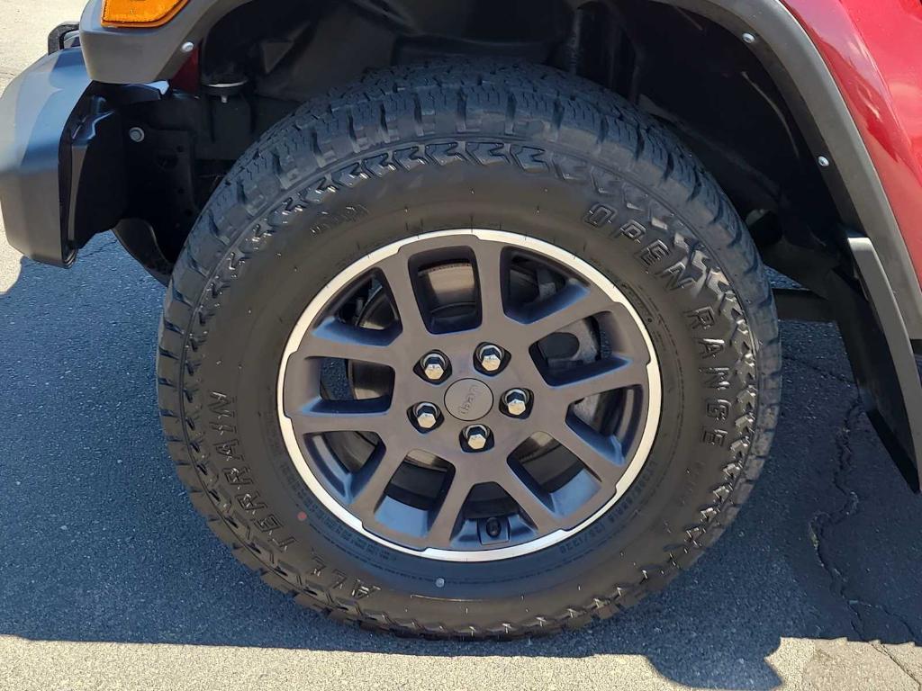 used 2021 Jeep Wrangler Unlimited car, priced at $35,676