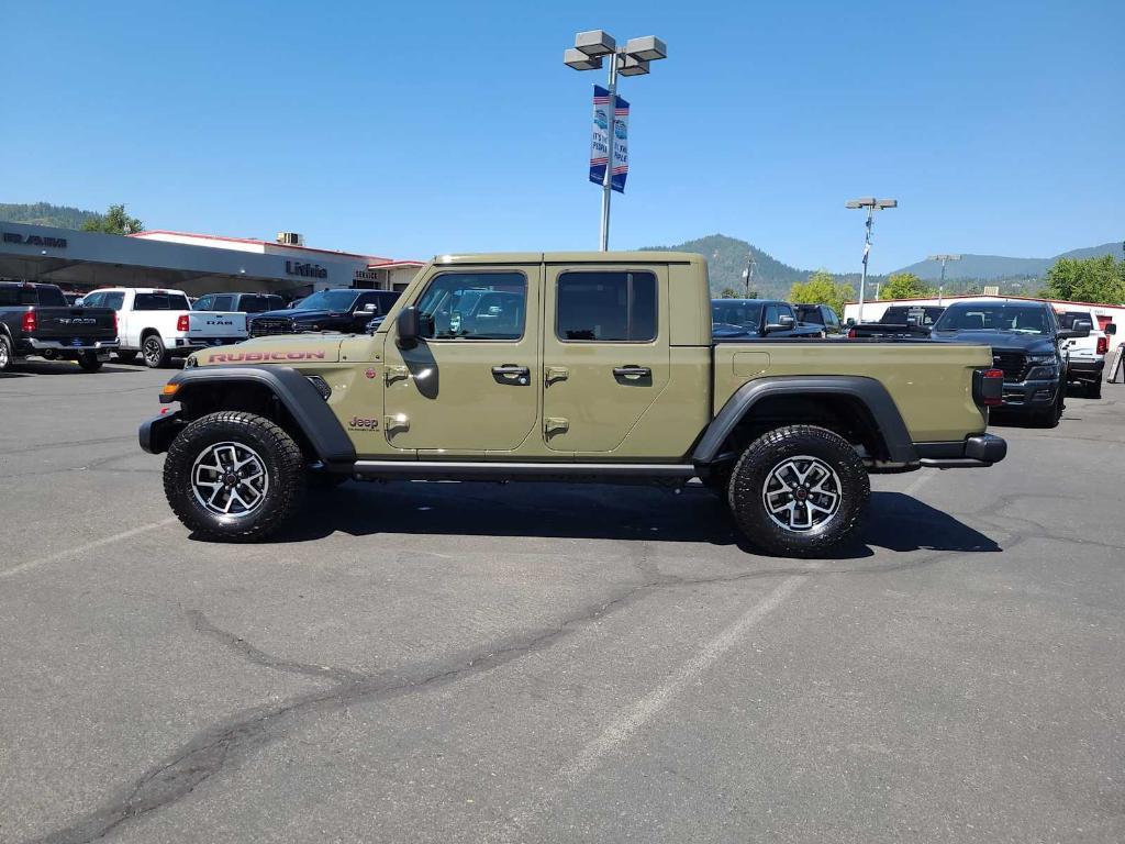 new 2025 Jeep Gladiator car, priced at $51,765