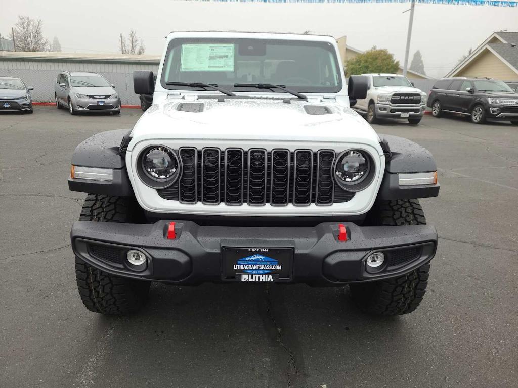 new 2025 Jeep Gladiator car, priced at $58,999