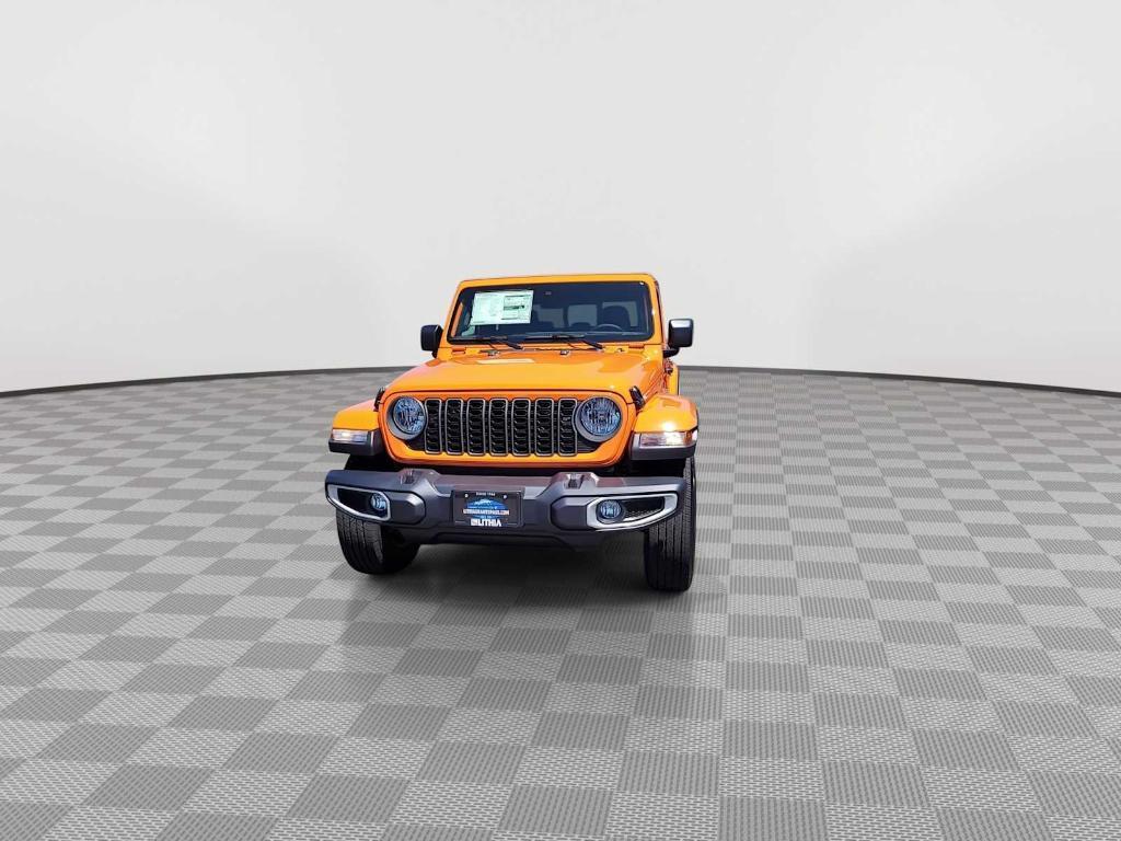 new 2025 Jeep Gladiator car, priced at $55,095
