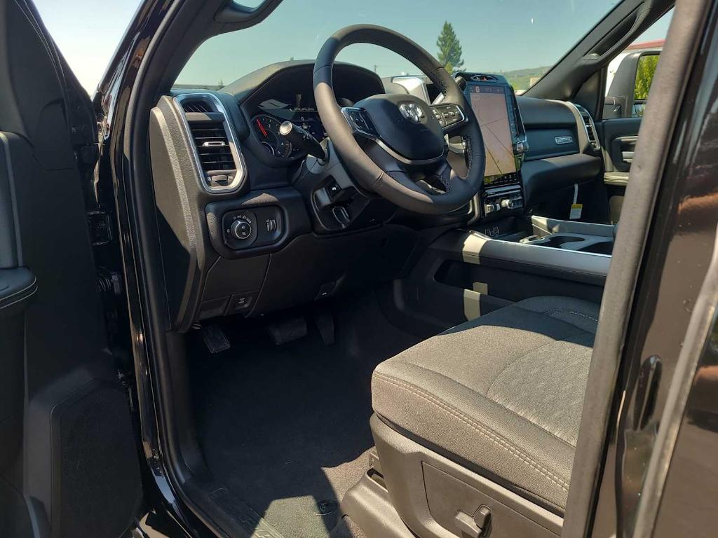 new 2025 Ram 3500 car, priced at $75,082