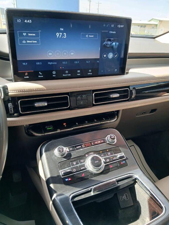 used 2021 Lincoln Nautilus car, priced at $29,995