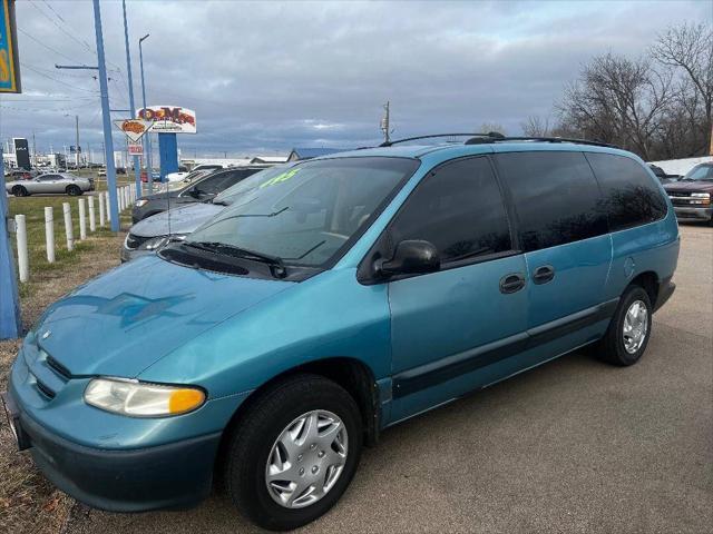 used 1997 Dodge Grand Caravan car, priced at $2,495