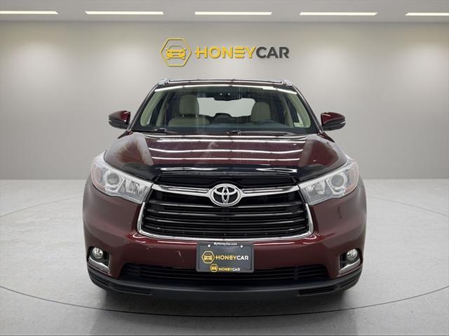 used 2015 Toyota Highlander car, priced at $24,494