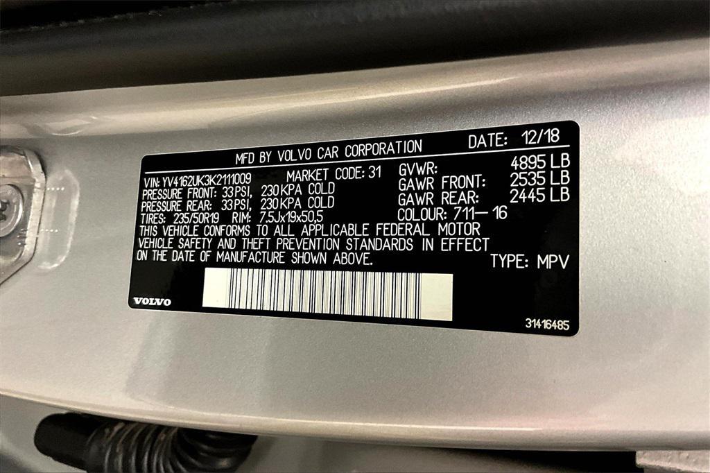 used 2019 Volvo XC40 car, priced at $17,999