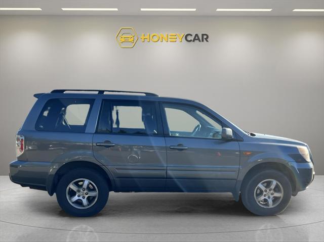 used 2007 Honda Pilot car, priced at $5,999