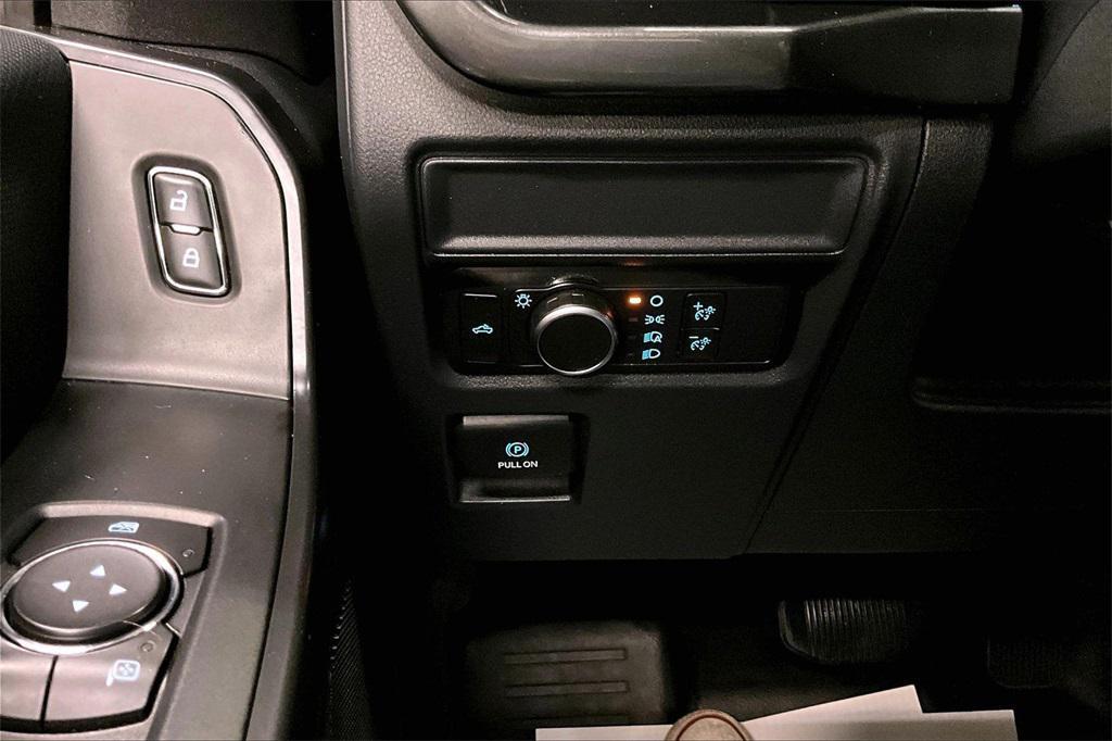 used 2022 Ford F-150 car, priced at $31,259