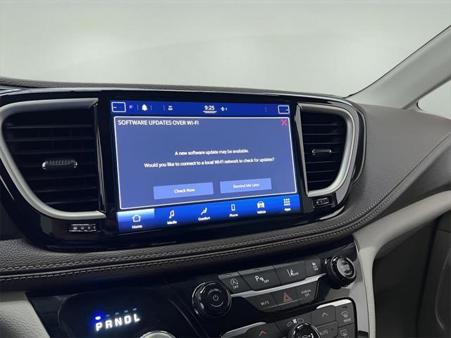 used 2021 Chrysler Pacifica car, priced at $18,999