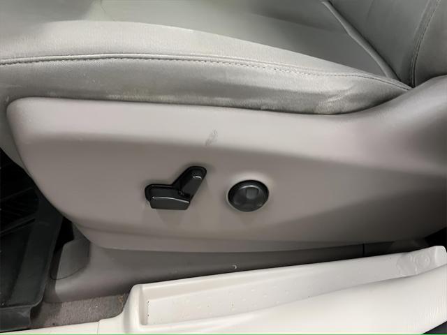 used 2021 Chrysler Pacifica car, priced at $18,999